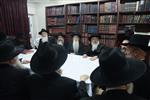 Sefer Torah at Kol Ya&#39;akov in the Bait Vagan in Jerusalem, headed by Rabbi Yehudah Ades