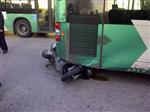 נס בשכונת רמות: רוכב האופנוע נלכד מתחת לאוטובוס ונפצע קל