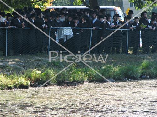 tashlich In Satmar