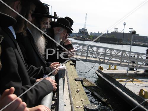 tashlich In Satmar