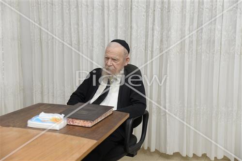 Rabbi Gershon Edelstein