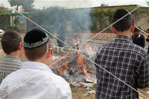 burning chametz