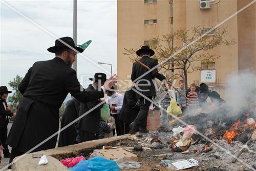 burning chametz