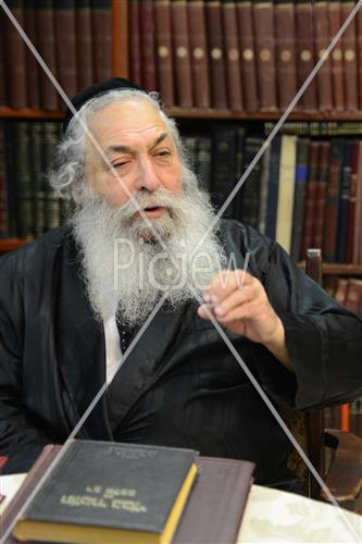 Rabbi Moshe chadash