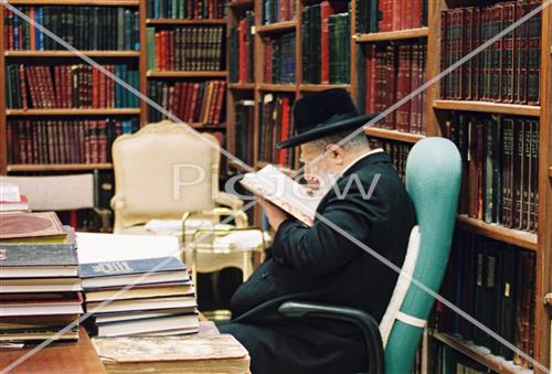 Rabbi Ovadia Yosef