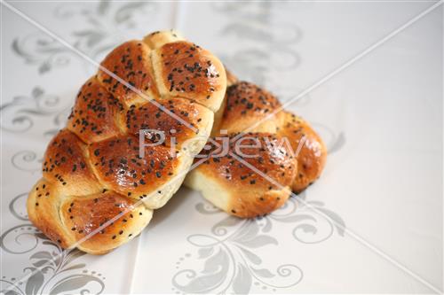 Shabbat table