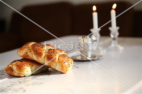 Shabbat table