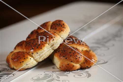 Shabbat table