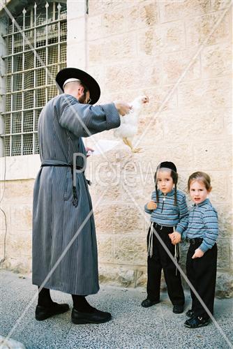 מנהג כפרות