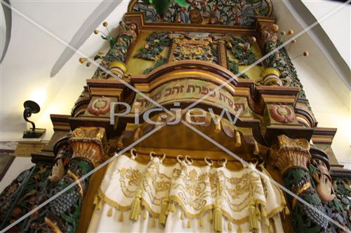  The Arizal's shul,