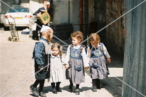 ילדים ברחוב