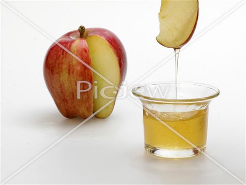 Apple honey for Rosh hashanah