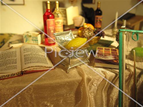 Miniature sukkah