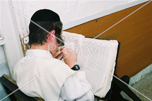 Learning torah