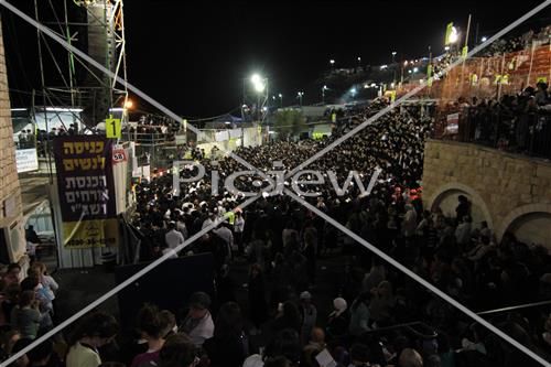 Lag B'Omer in Meron