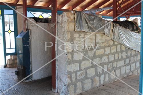 Tomb of Rabbi Nachum Ish Gimzo