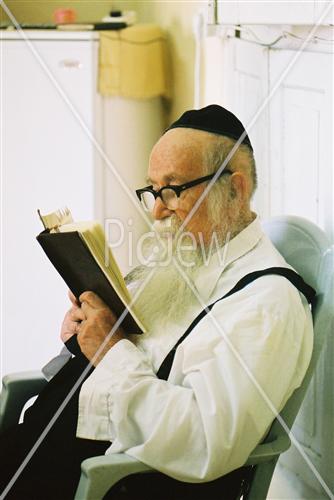 Rabbi Yaacov Zlznik
