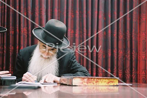 הרב יעקב עדס