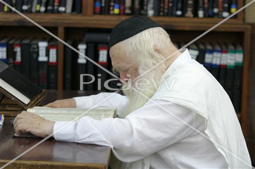 Rabbi Chaim Knivsky