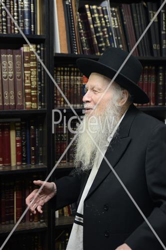 Rabbi Aryeh Finkel