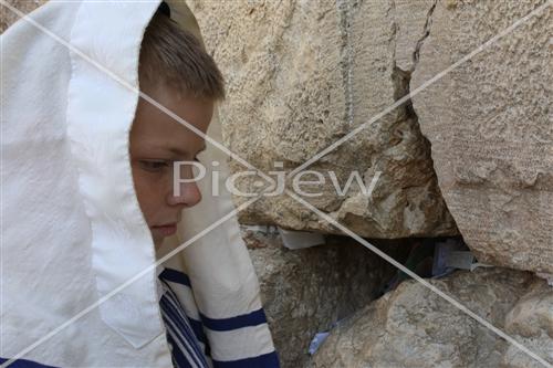 a boy in the wall