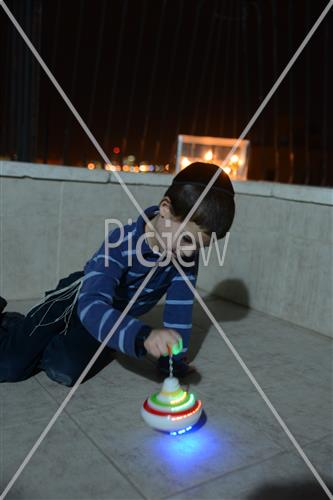 Dreidel game