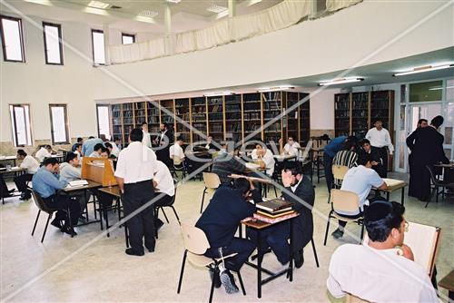 The life in Yeshiva