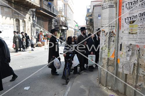 The life in Jerusalem