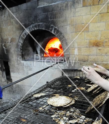 Baking Matzot