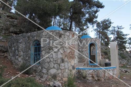 Tomb of Rabbi Yossi Ben Yaacov