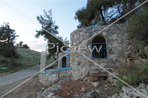 Tomb of Rabbi Yossi Ben Yaacov