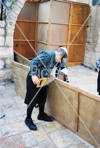 Building a Sukkah