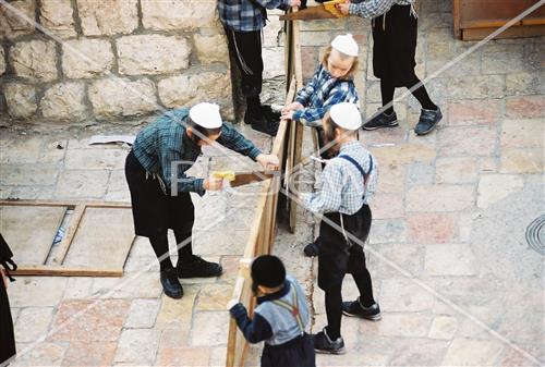 Building a Sukkah