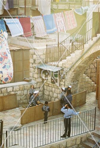 Building a Sukkah