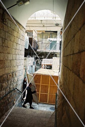 Building a Sukkah