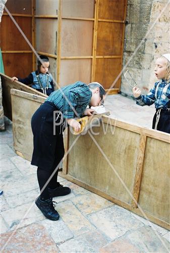 Building a Sukkah