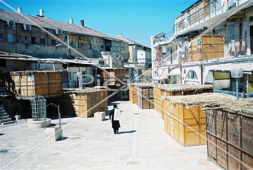 Building a Sukkah