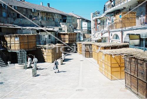 Building a Sukkah