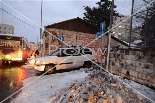 Jerusalem snowy