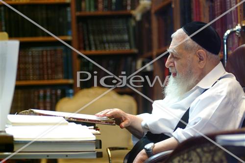 Rabbi Ovadia Yosef