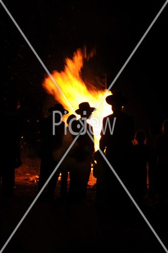 lag ba"omer bonfire