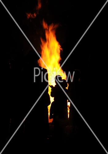 lag ba"omer bonfire