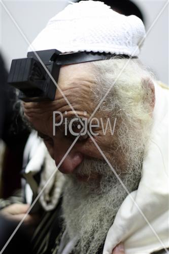 Rabbi Yechezkel Weiss Shlita