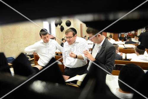 ישיבת מיר