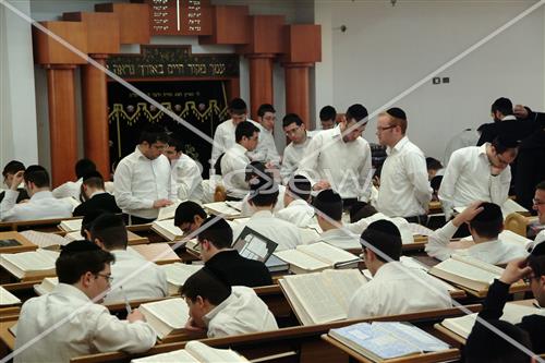 ישיבת תורת זאב