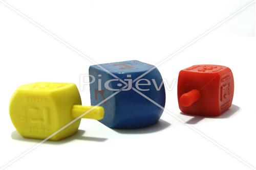 Plastic dreidels