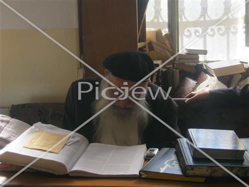 הצדיק הנסתר רבי פנחס מוכדסי
