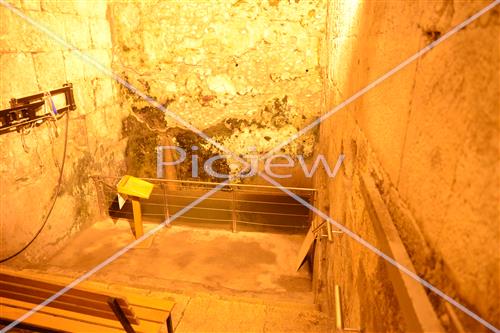 the Western Wall Tunnels