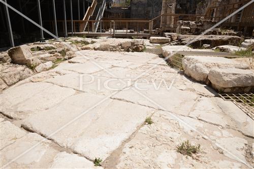 Excavations at the Western Wall