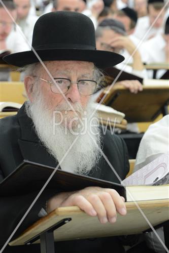 Rabbi Yosef Zvi Stigel